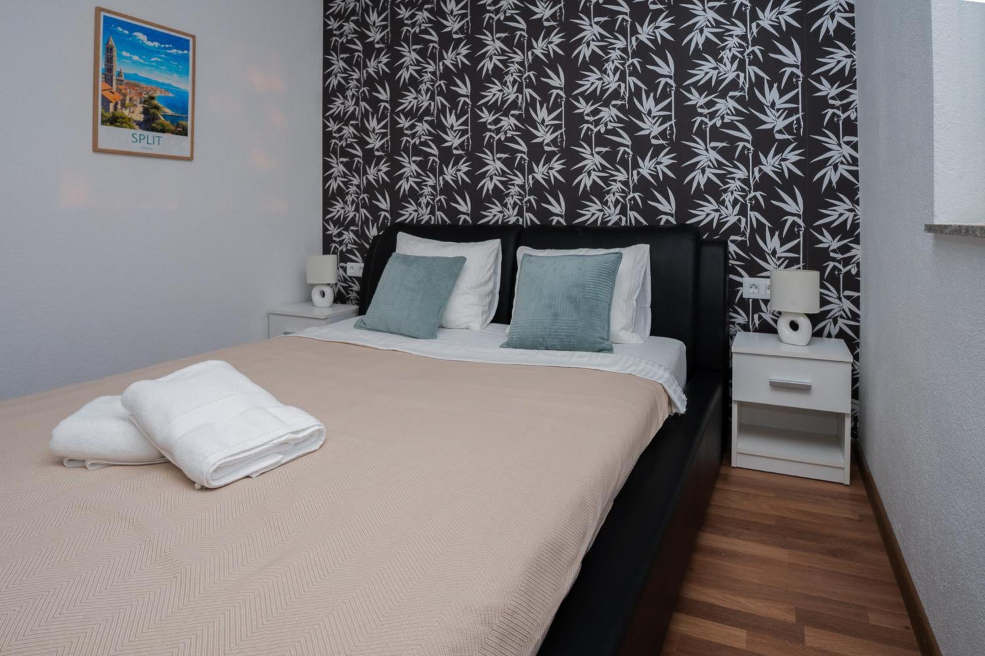 Sunny Hill Apartments With Rooftop Pool Čelina Exterior foto