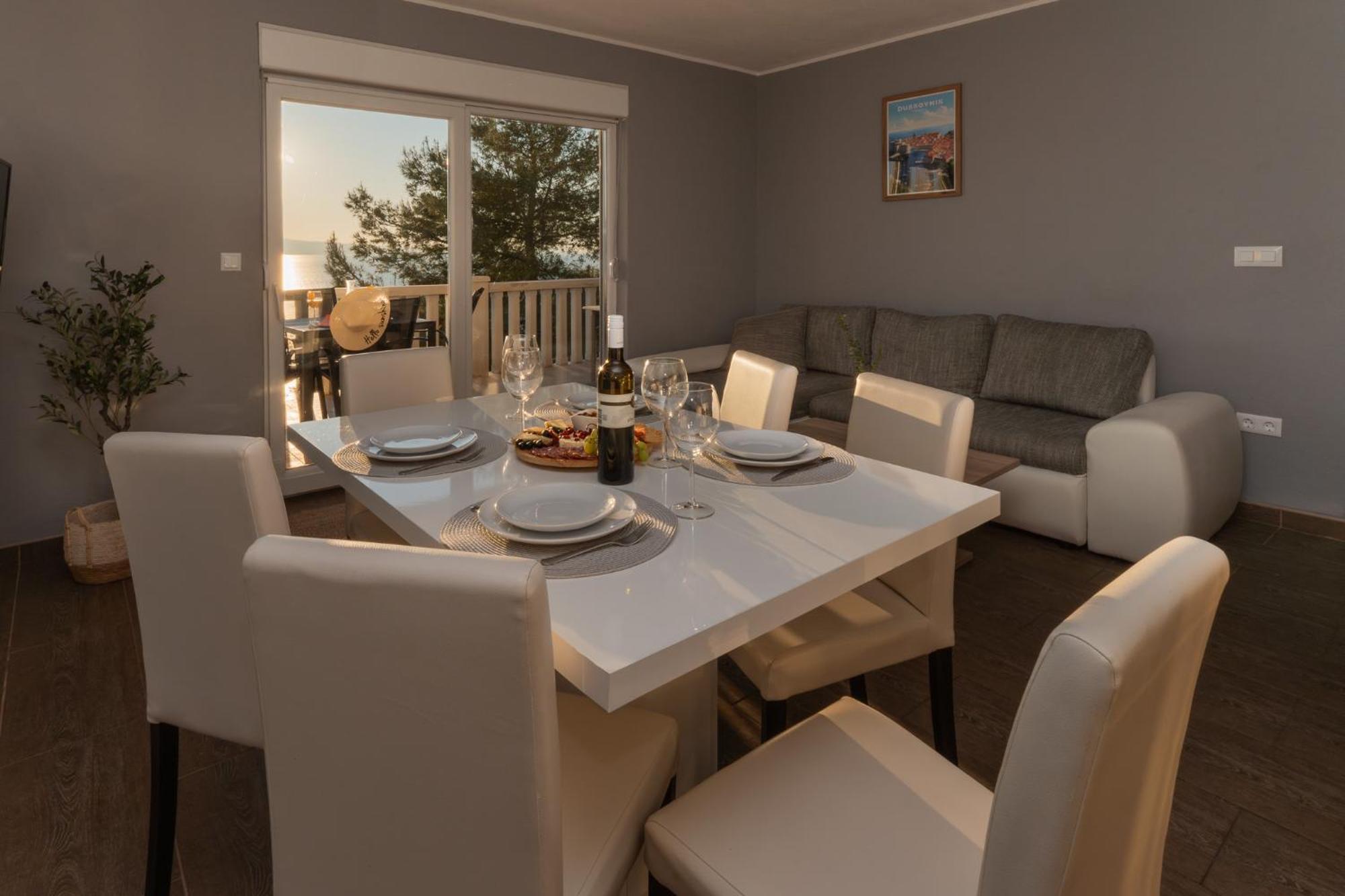 Sunny Hill Apartments With Rooftop Pool Čelina Exterior foto